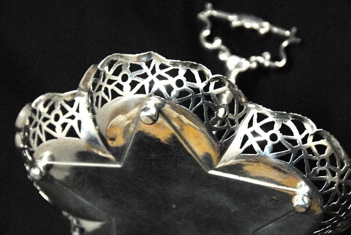 アンティーク 1866年 純銀製 透かしのあるハンドル付き サービス